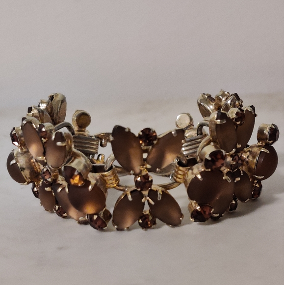 Vintage Confirmed Juliana Spectacular Glowing Frosted Topaz Silk Glass Bracelet - Picture 10 of 14